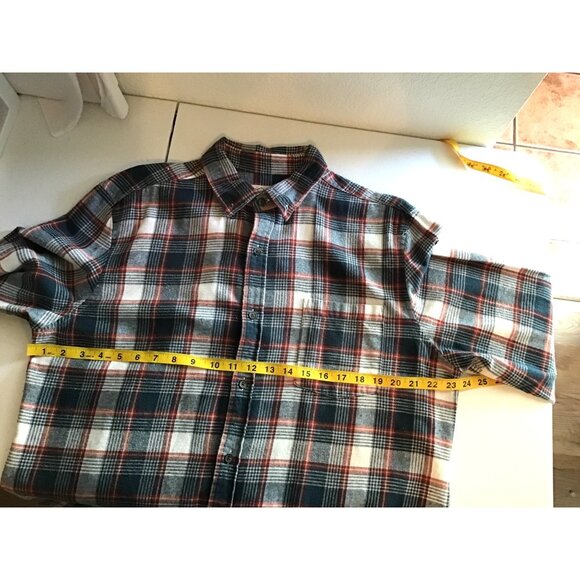 ST. JOHN'S BAY - MEN CHECKED 100% COTTON FLANNEL SHIRT SIZE LARGE - Picture 4 of 6